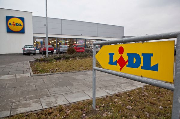 Lidl pozwala Polakom w Wielkiej Brytanii mówić po polsku