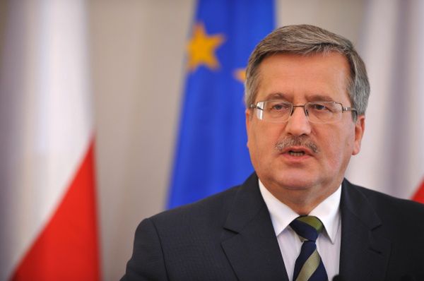 Prezydent Bronisław Komorowski przyjął zaproszenie na rocznicę Majdanu