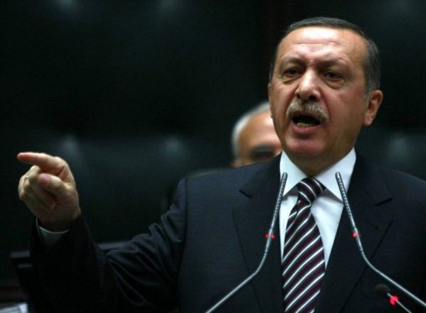 Premier Turcji Recep Tayyip Erdogan krytykuje zagraniczne media