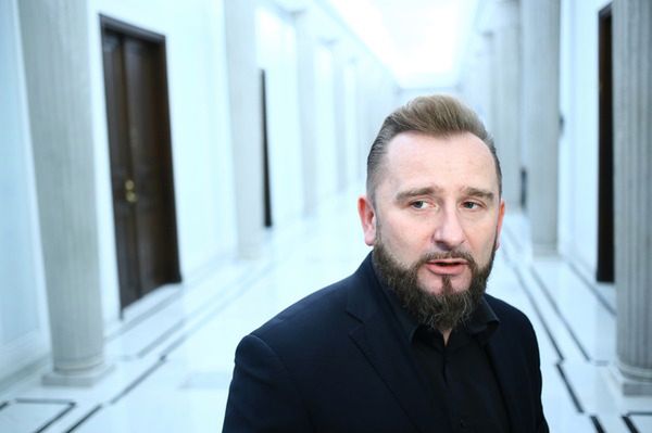 Szef MSWiA: jest postępowanie wyjaśniające ws. wizyty policji w biurze Liroya-Marca