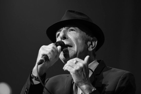 Legendarny piosenkarz i poeta Leonard Cohen nie żyje