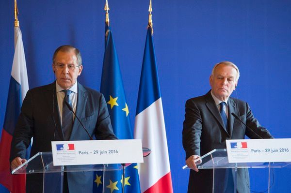 Jean-Marc Ayrault: szczyt NATO nie powinien być szczytem konfrontacji wobec Moskwy