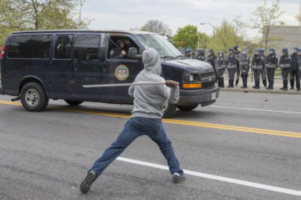 Obama zadeklarował pomoc federalną dla władz Baltimore