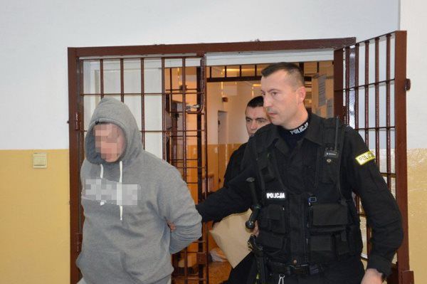 Policja rozbiła grupę przestępczą działającą w woj. mazowieckim. Są zatrzymani