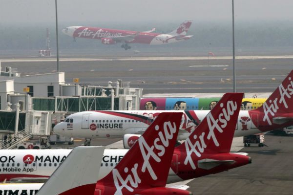 Wznowiono poszukiwania samolotu AirAsia