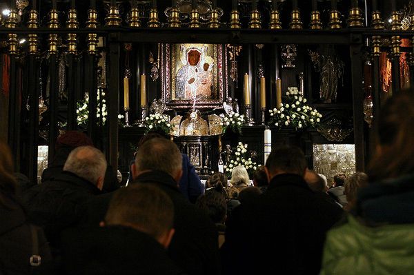 Stan Cudownego Obrazu na Jasnej Górze w pełni zadowalający