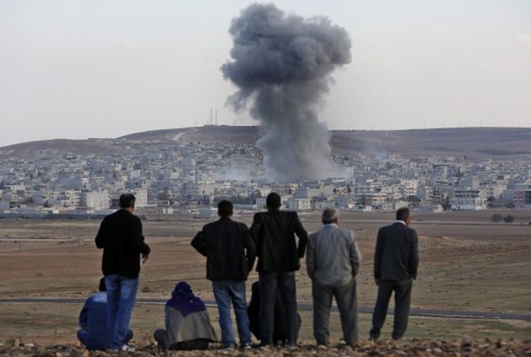 Syryjskie Obserwatorium Praw Człowieka: naloty amerykańskiej koalicji zabiły 553 osoby