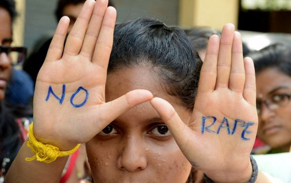 Zgwałcone "za karę". Wstrząsające przypadki ataków na kobiety w Indiach