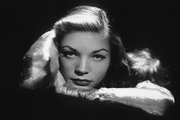 Aktorka Lauren Bacall nie żyje. Zmarła w wyniku wylewu krwi do mózgu