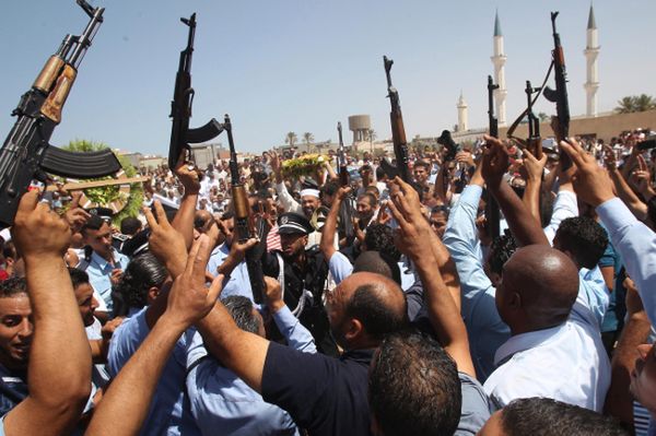 Parlament Libii prosi ONZ o "międzynarodową interwencję" wojskową