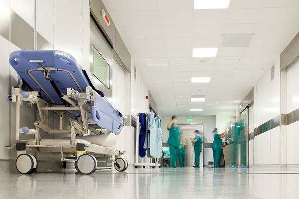 Szpital przez pomyłkę "uśmiercił" 200 pacjentów