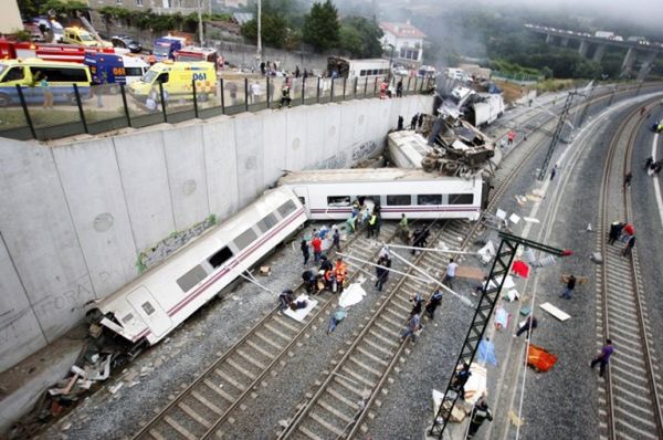 Nowi oskarżeni w sprawie wykolejenia się pociągu w Hiszpanii