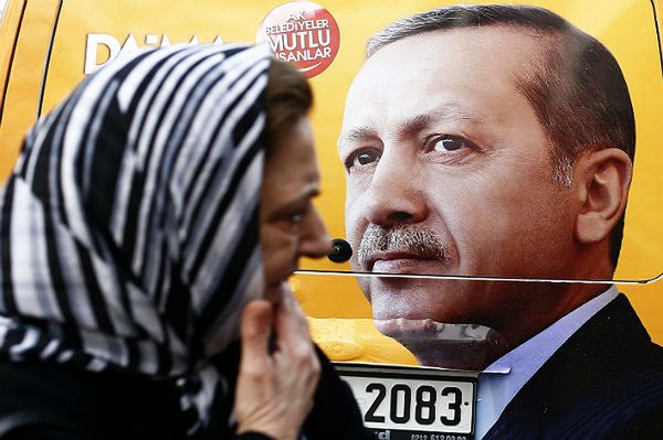 Turcja: premier Erdogan złożył pozew do Trybunału Konstytucyjnego ws. Twittera