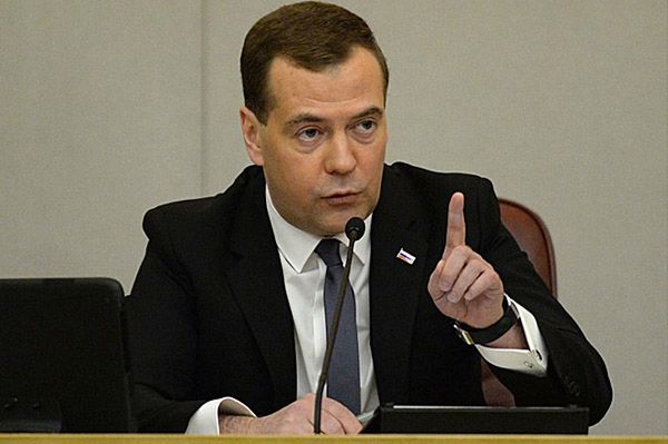 Dmitrij Miedwiediew: Rosja nie gwarantowała integralności terytorialnej Ukrainy