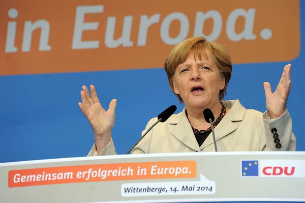 Niemcy: prorosyjscy demonstranci zakłócili wiec wyborczy Angeli Merkel