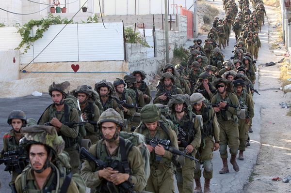 Izrael mobilizuje 40 tys. rezerwistów. Możliwa inwazja na Strefę Gazy