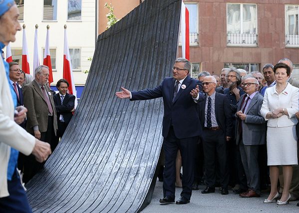 Memoriał Wolnego Słowa odsłonięty. Kiedyś była tu cenzura