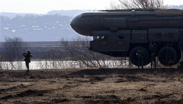 Rosja: ćwiczenia wojsk rakietowych na Syberii