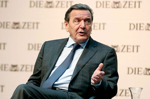 Niemcy: Gerhard Schroeder obwinia Unię za konflikt krymski