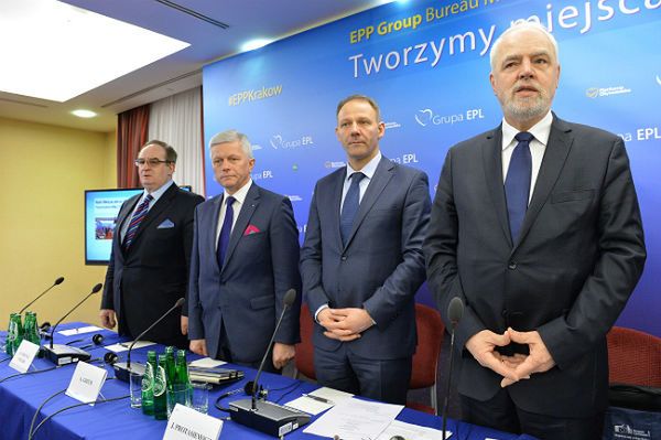 Saryusz-Wolski na Majdanie: wyrąbaliście sobie drogę do Europy