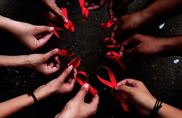 Przełom w walce z HIV/AIDS? Naukowcy: to możliwe