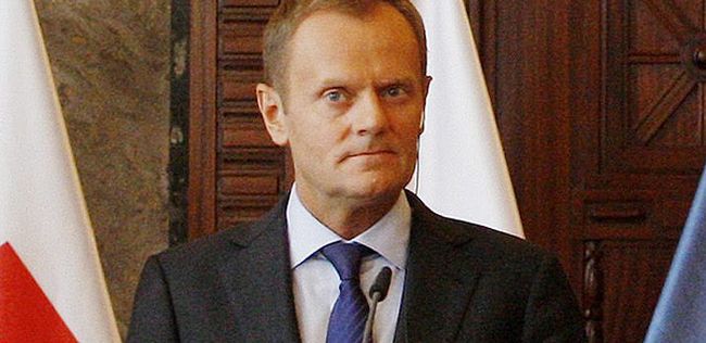 Premier Donald Tusk krytykuje Davida Camerona za wypowiedź o Polakach