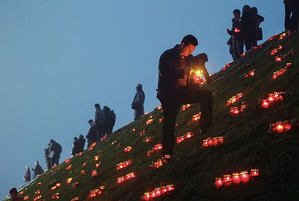 Obchody Dnia Pamięci Ofiar Wielkiego Głodu z lat 30. na Ukrainie