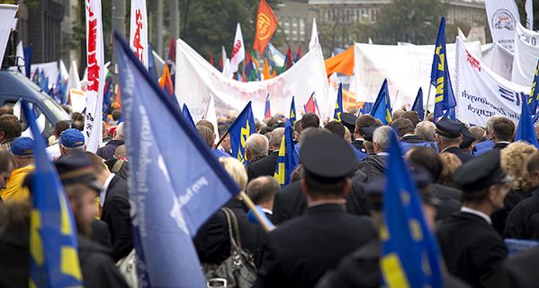 Łukasz Warzecha: związkowe pasożyty