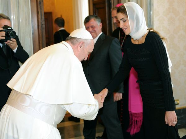 Papież Franciszek kolejny raz łamie wiekową tradycję i szokuje tradycjonalistów
