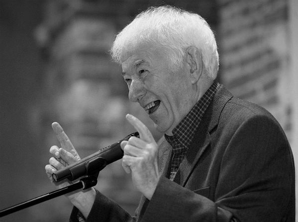 Zmarł Seamus Heaney, zdobywca literackiej Nagrody Nobla