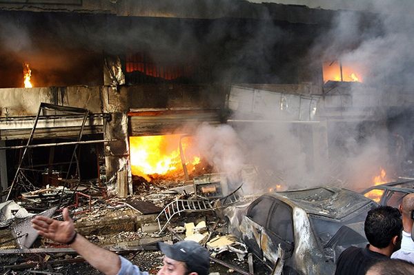 Wybuch samochodu pułapki w Libanie, są zabici i ranni