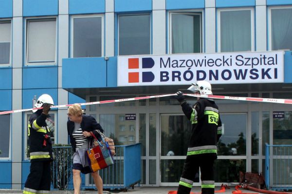 Alarmy bombowe w szpitalach i prokuraturach m.in. w Warszawie, Katowicach, Krakowie i Koszalinie