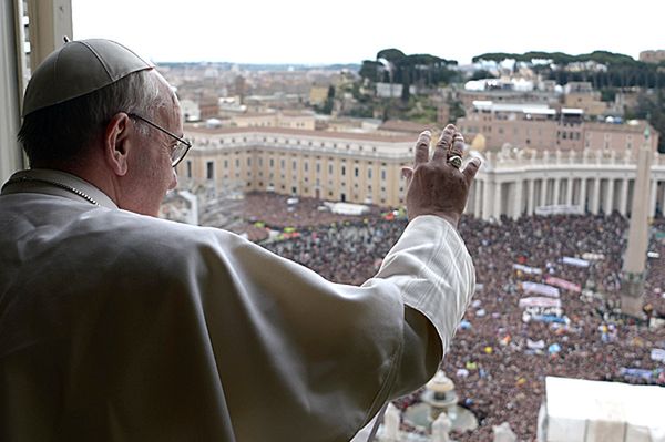 Papież Franciszek jeszcze nie czytał dokumentów o Vatileaks