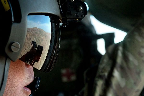 Afganistan: 5 żołnierzy ISAF zginęło w katastrofie helikoptera