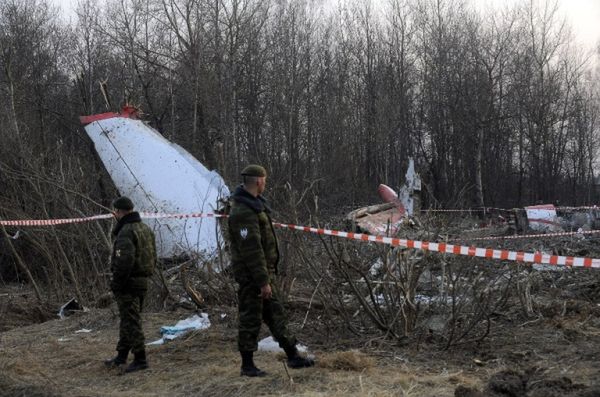 Witold Waszczykowski: Rosjanie wykorzystują wrak Tu-154M do gry politycznej