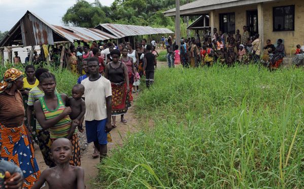 Masakra w nigeryjskiej wiosce. Zbrojna banda zabiła 20 osób