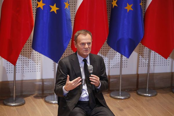 Donald Tusk: 13 grudnia nie jest dniem, który należałoby czcić manifestacjami