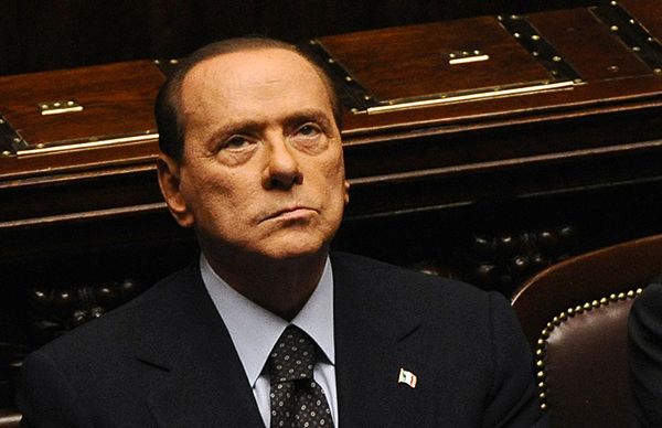 Hymn partii Berlusconiego plagiatem utworu raperów?