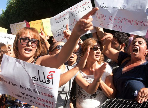 Tunezja: protest przeciw zarzutom wobec domniemanej ofiary gwałtu