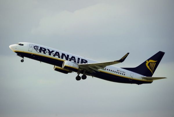 Modlin główną bazą wylotową linii Ryanair