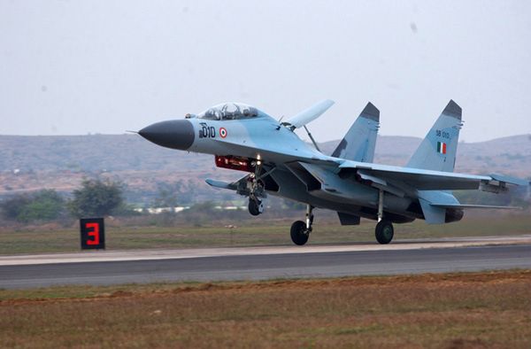 Rosja dostarczy Białorusi nowoczesne samoloty wielozadaniowe Su-30K