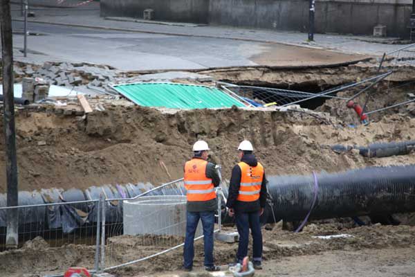 Wykonawcy budowy drugiej linii metra w Warszawie o awarii