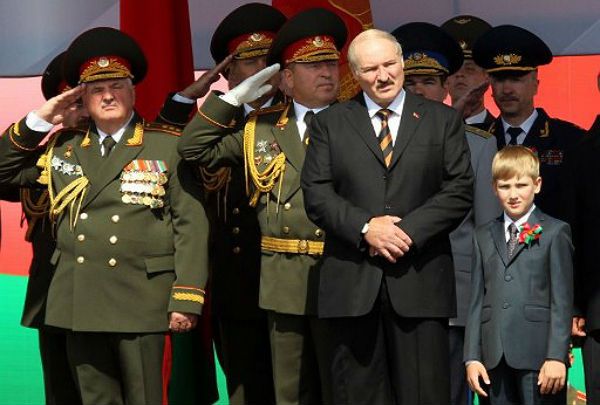 Aleksandr Łukaszenka ujawnia, że był gotów wysłać białoruskie wojska na wschodnią Ukrainę