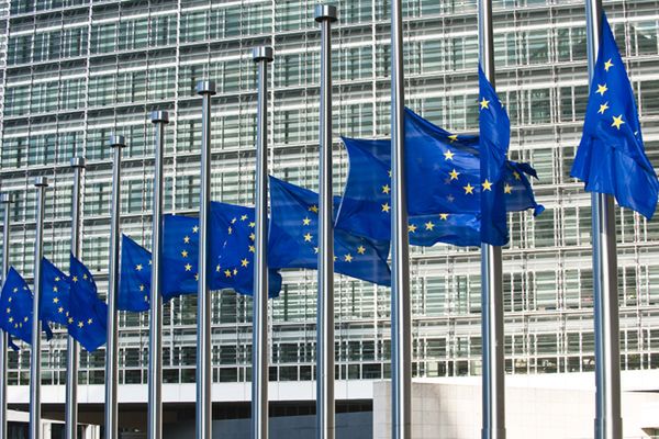 Komisja Europejska żąda od Polski wyjaśnień ws. afery taśmowej