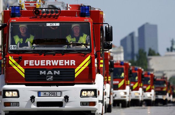 Troje dzieci zginęło w pożarze w Niemczech. Ktoś podłożył ogień, bo pochodzili z Turcji?