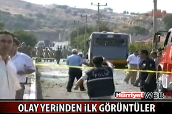 Atak na autobus z żołnierzami w Turcji - 1 zabity, 11 rannych