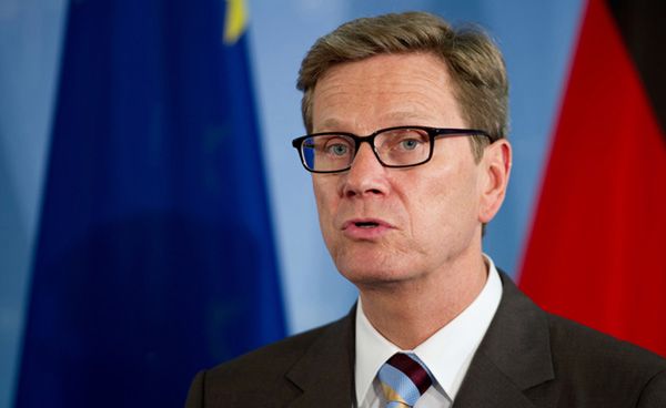 Szef dyplomacji Niemiec Guido Westerwelle przeciwny zniesieniu embarga na broń dla Syrii