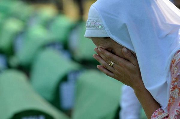 Wyroki do 43 lat więzienia za udział w masakrze w Srebrenicy