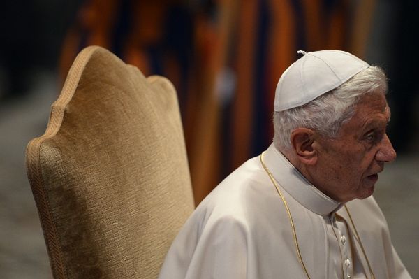 Benedykt XVI: pedofile podważyli wiarygodność Kościoła