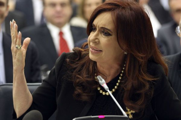 Argentyna odwołuje ambasadora po nagłej zmianie prezydenta Paragwaju